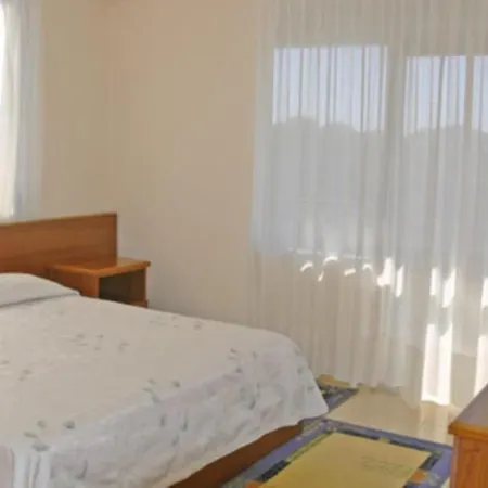 Hotel Akropoli 3*