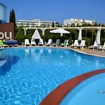 فندق Akropoli 3*