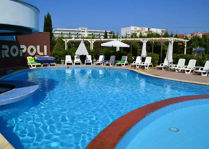 Hotel Akropoli 3*